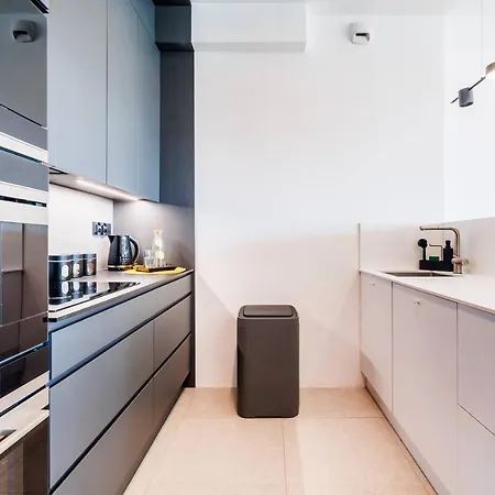 Panorama Capital Skyline - 17 Pietro Apartment Rzeszow