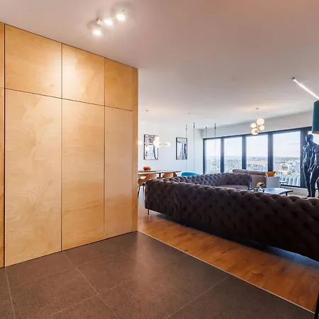 Apartament Panorama Capital Skyline - 17 Pietro *