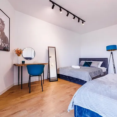 Panorama Capital Skyline - 17 Pietro * Rzeszow