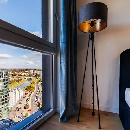 Apartment Panorama Capital Skyline - 17 Pietro