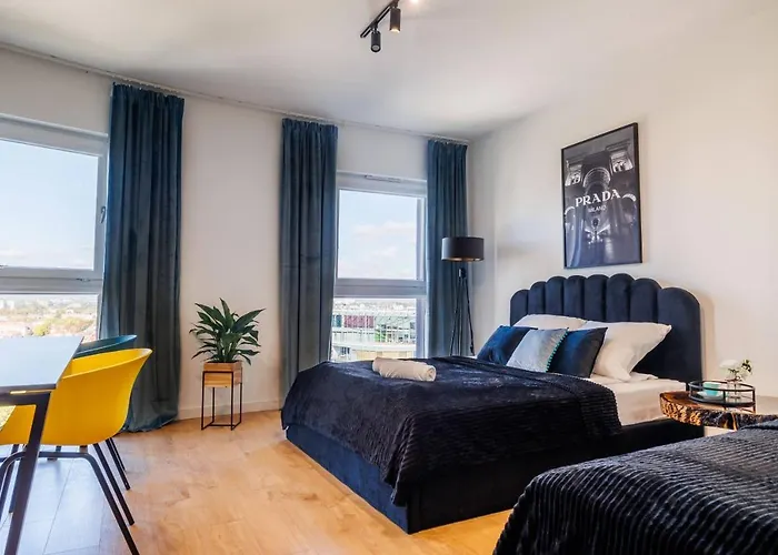 Panorama Capital Skyline - 17 Pietro *