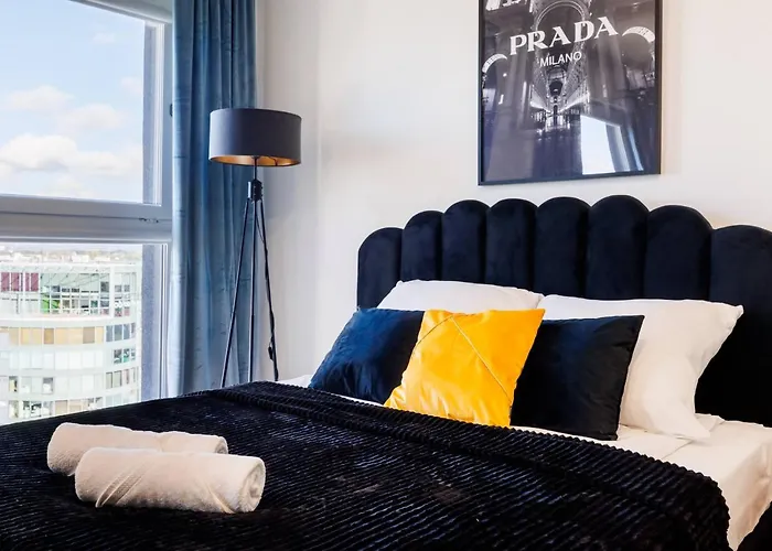 Panorama Capital Skyline - 17 Pietro Daire *