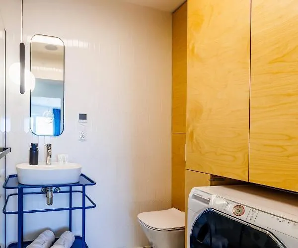 Panorama Capital Skyline - 17 Pietro Apartment